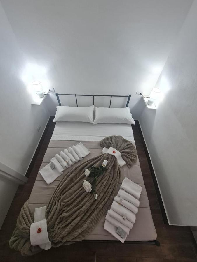 Curti Granda Hotel Rescaldina Bagian luar foto