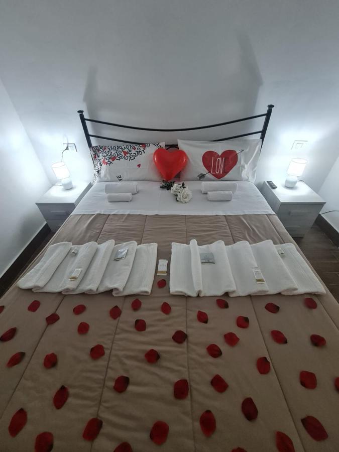 Curti Granda Hotel Rescaldina Bagian luar foto